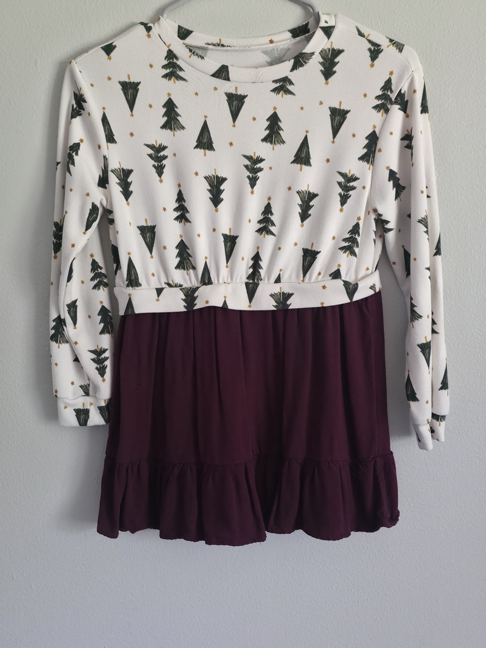 White Pine Tree Print Top with Burgundy Ruffle Skirt